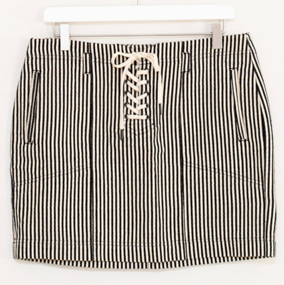 Madewell Dresses & Skirts - Madewell Ticking Stripe Lace Up Mini Skirt Size 2